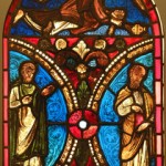 De 1170-1180 le plus ancien vitrail de l'Aube : ange encensant et deux apôtres