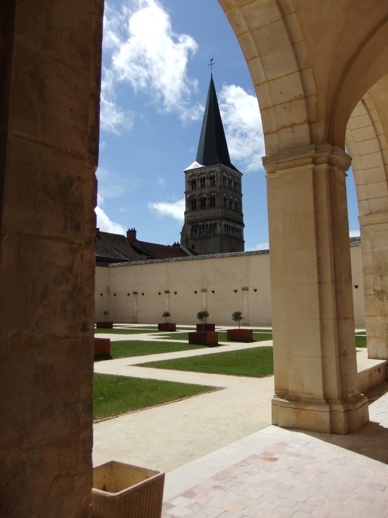 Le cloître récemment restauré