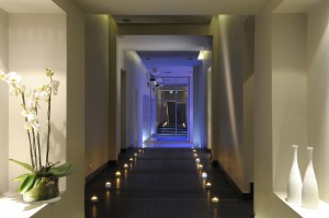 Le couloir du spa 28 desservant les cabines
