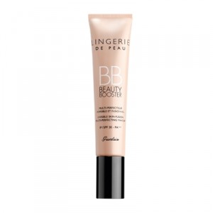 Un fond de teint Guerlain appelé Lingerie de Peau