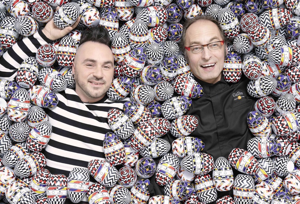 Le chocolatier et le styliste au milieu des oeufs collector