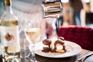 Profiteroles au chocolat