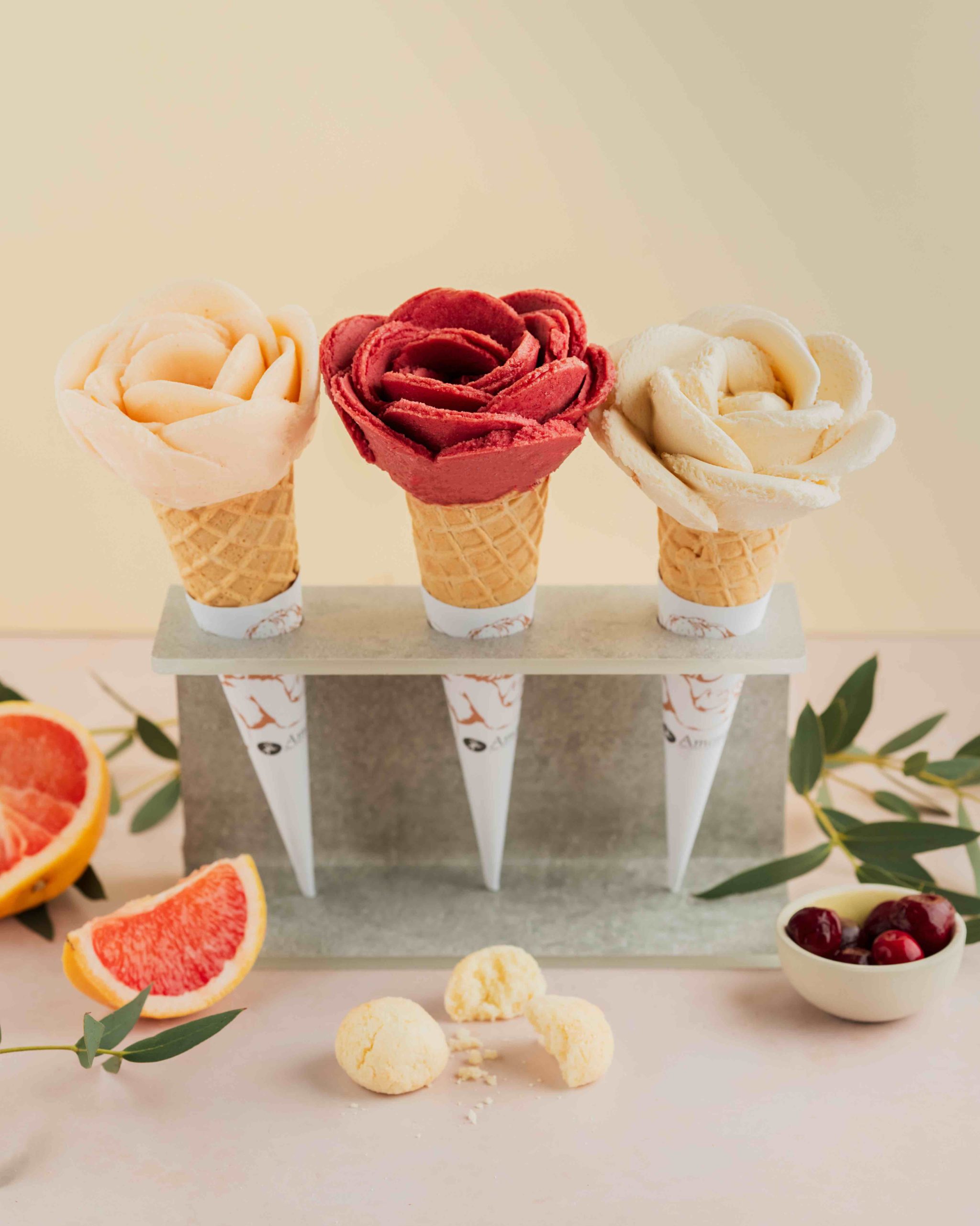 Monoprix Gourmet Sorbet plein fruit fraise et ses morceaux 